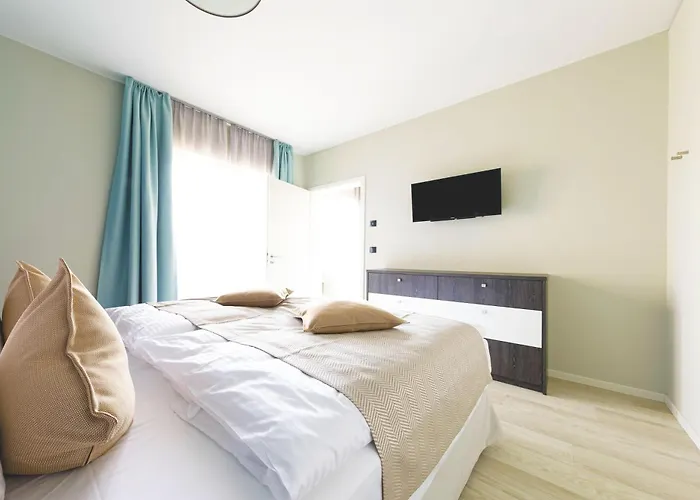 Luettstuv - Stilvolle In Historischer Seefahrtschule Mit Ostseeflair 아파트 *